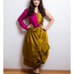 Surabhi Instagram – 💖

Styled by @impriyankasahajananda 💖
Outfit @airavata.life
Makeup #Durga 
Hair @seena_hair143
Jewlry @kushalsfashionjewellery
Captured 📸 by @weddings.vijaykumar

#styledbypriyankasahajananda #surofficial #surbhi #surabhi #instagood #instadaily
