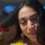 Swara Bhaskar Instagram - I love my curly hair but it doesn’t hurt to try something new😅 Loving the Dyson Corrale hair straightener It’s cordless, easy to use and doesn’t cause extreme heat☺️ @dyson_india #DysonIndia#DysonHair#gifted With @stylistsony