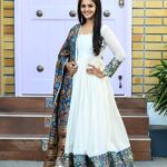 Swathishta Krishnan Instagram - Long pending post 😀😀 Loved this beautiful outfit from 🌸 @aarna.label 💞 ur collections are super pretty 😘 Retouch @p_o_s_e_i_d_o_n_11 thank you so much 🙂 PR @sathish_pro . . . .#indiaglitztelugu #malayalamcinemas #malayalammoviesongs #mollywood #telugucinema #tamil #kollywoodmovie #jewellery #gowns #bluegown #tiktokgirls #tamilheroines The Secret Garden - Shooting Spot