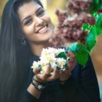 Swathishta Krishnan Instagram - Floral 🌸🌸 Wearing @aarna.label Photography @vijayvendhan PR @sathish_pro . . . #telugusongs #telugucineama #tollywoodactress #tollywoodactor #malayalamcinemas #malayalammovies #beingmalayalee #tamilponnungada #tamilcinemaspecial #tamilsongs