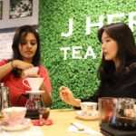 Swathishta Krishnan Instagram - Learning to brew a Pour over coffee 💗💗 was total fun 😁 Click on the link in bio to watch the full video 🌸 . . . . #foody #chennaifoodguide #foods #foodbloggers #chennaistreetfood #summerdrinks #beautycounter #pink #aloevera #sugarcanejuice #soups #rosemilk #buttermilk #lassi #girlsquad #girlsdaysout #food52 #foodiesofinstagram #dreamwella #dreamwella_official #caffeine #coffeeforever #coffeelove #coffeeaddicts #pourovercoffee #koreanfood #korean #kbeauty #dreamwella_official