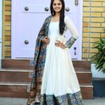 Swathishta Krishnan Instagram - Long pending post 😀😀 Loved this beautiful outfit from 🌸 @aarna.label 💞 ur collections are super pretty 😘 Retouch @p_o_s_e_i_d_o_n_11 thank you so much 🙂 PR @sathish_pro . . . .#indiaglitztelugu #malayalamcinemas #malayalammoviesongs #mollywood #telugucinema #tamil #kollywoodmovie #jewellery #gowns #bluegown #tiktokgirls #tamilheroines The Secret Garden - Shooting Spot