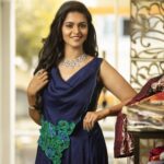Swathishta Krishnan Instagram - Wearing @tamaarachennai Jewellery @new_ideas_fashions Makeover @liz4makeup Click @sk__portrait Retouch :my fav💥 @framemadras . . . . #indiaglitztelugu #malayalamcinemas #malayalammoviesongs #mollywood #telugucinema #tamil #kollywoodmovie #jewellery #gowns #bluegown #tiktokgirls #tamilheroines