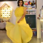 Swathishta Krishnan Instagram - 💛💛💛 Wearing @ibhuvana.store Makeover @vetrihairandmakeup Stylist @stay__slay Captured by @pk_views
