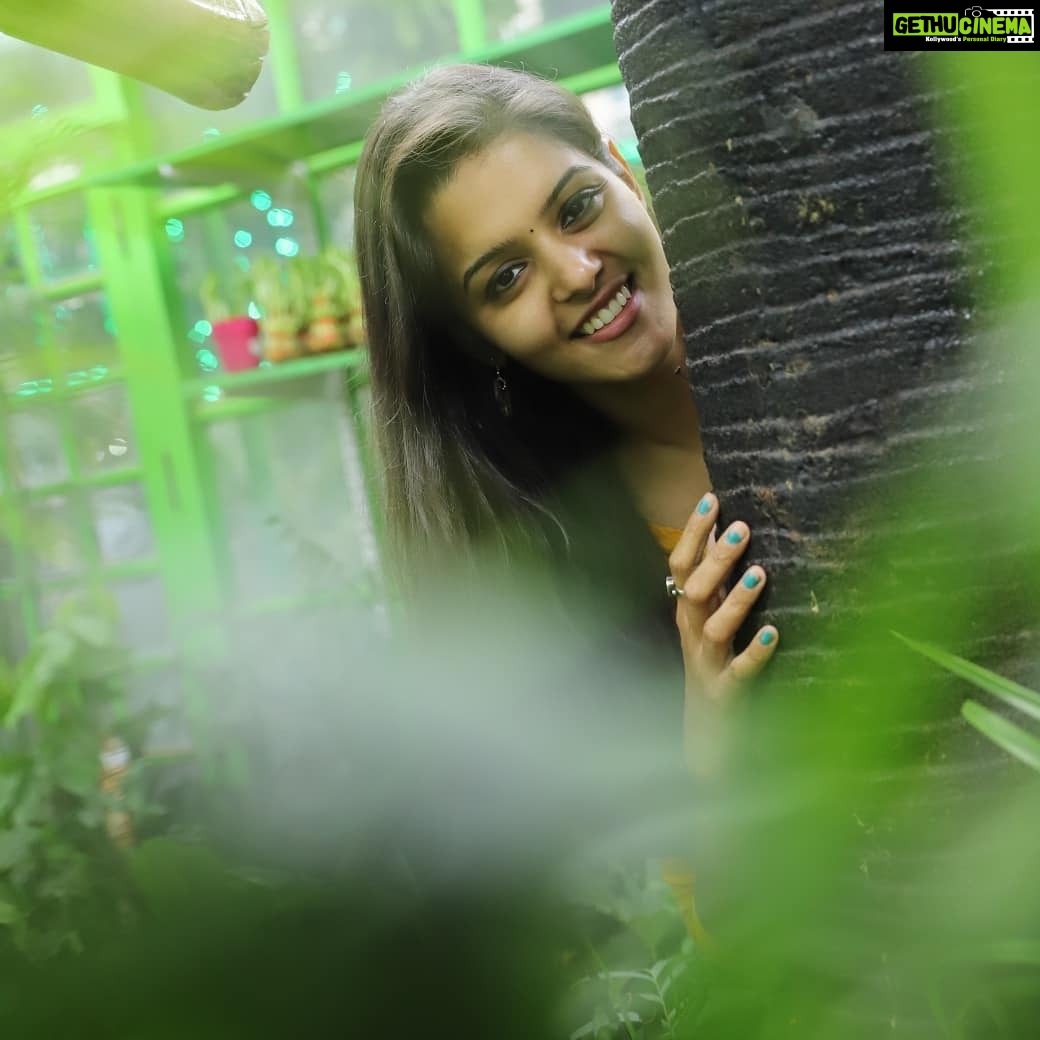 Swathishta Krishnan Instagram - Plants have enough spirit to transform our limited vision.. Are you a plant lover?? Then Pls do check out the link in bio 🌸 @vicky____075