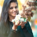 Swathishta Krishnan Instagram - Floral 🌸🌸 Wearing @aarna.label Photography @vijayvendhan PR @sathish_pro . . . #telugusongs #telugucineama #tollywoodactress #tollywoodactor #malayalamcinemas #malayalammovies #beingmalayalee #tamilponnungada #tamilcinemaspecial #tamilsongs