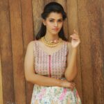Swathishta Krishnan Instagram – #1 and lots more to come. 
Wearing :@tamaarabytrb
Accessories :@saisanjanajewels 
Makeover and styling : @monz_makeover