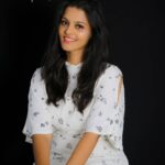 Swathishta Krishnan Instagram - White ❤ Photography @v_i_s_h_w_a__ Makeover&styling @ganakaaviya Wardrobe @shuki.india