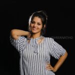 Swathishta Krishnan Instagram - On camera :@v_i_s_h_w_a__ Styling&makeover : @ganakaaviya 💓loved ur work. Wearing :@shuki.india