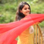 Swathishta Krishnan Instagram - 💛❤