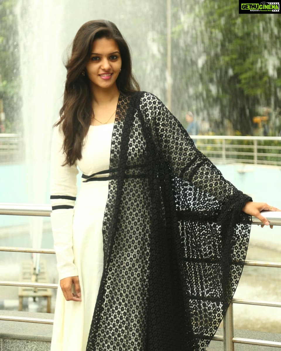 Swathishta Krishnan Instagram - White ❤ @designsbypriyadass