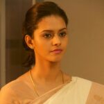 Swathishta Krishnan Instagram - 😊