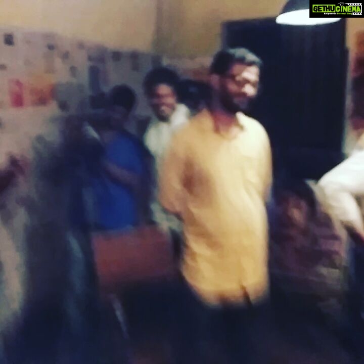 Swathishta Krishnan Instagram - N Tats a wrap 😍 #halfboil #madrascentral #fununlimited #shootingsrthebesttt #myteam #memoriessss
