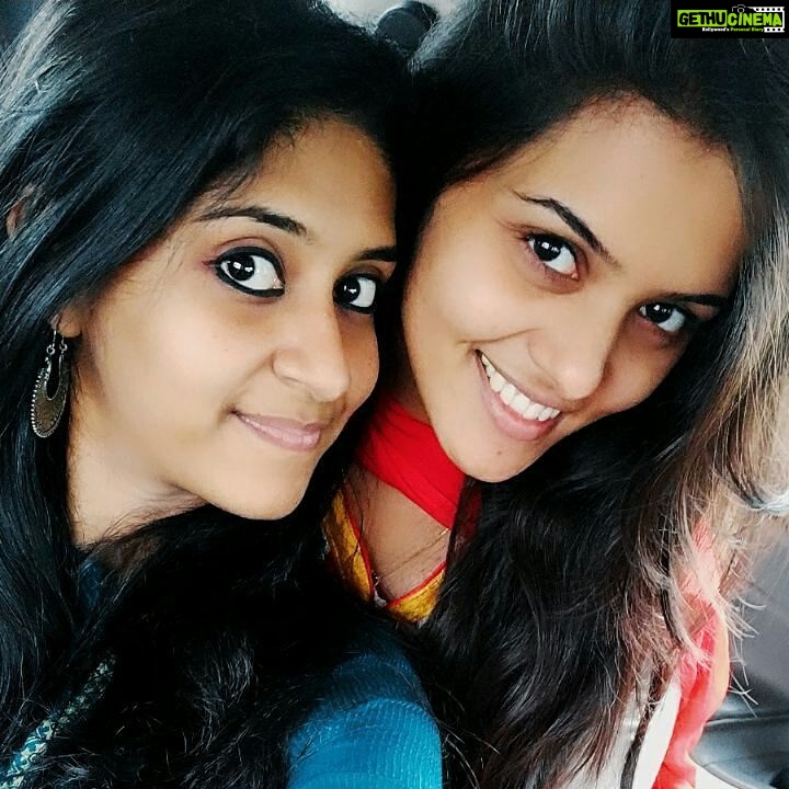 Swathishta Krishnan Instagram - Wen we all meet up 😍😍😍