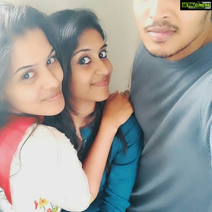 Swathishta Krishnan Instagram - Wen we all meet up 😍😍😍