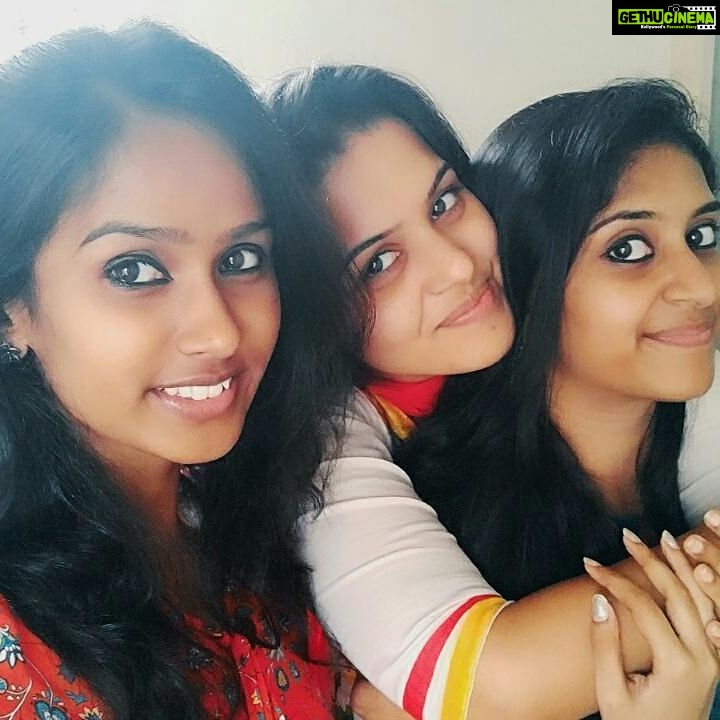 Swathishta Krishnan Instagram - Wen we all meet up 😍😍😍