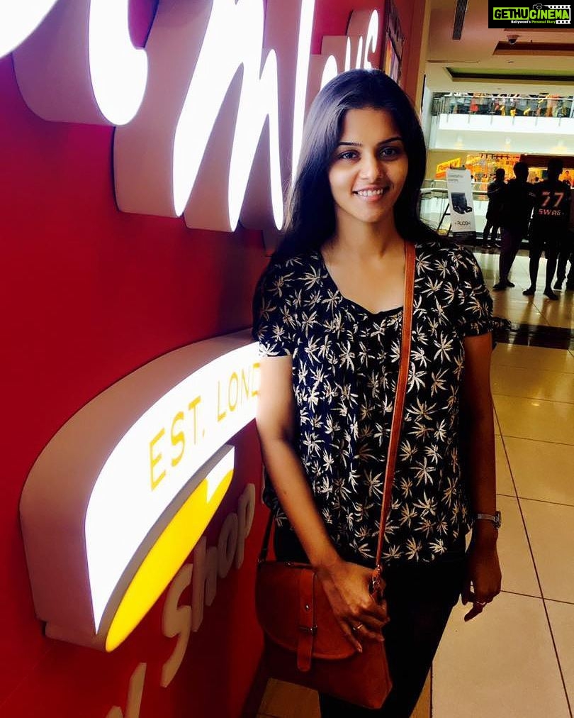 Swathishta Krishnan Instagram - 😊😊