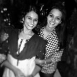Swathishta Krishnan Instagram - #Goals👭