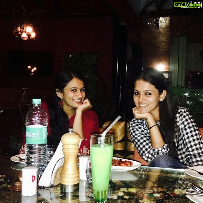 Swathishta Krishnan Instagram - #Goals👭