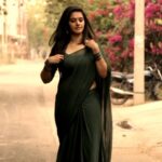 Swathishta Krishnan Instagram – La la la ❤️❤️❤️💚💚💚
.
.
.
Videography and editing @padambyveni 
Makeover @divastylistmakeupartistry 
.
.
.
.
Follow me on josh @joshapp.tamil
#joshtamil #josh

#ilayaraja #arrahman #tamil #ilayarajasongs #love #yuvanshankarraja #yuvan #ilayarajamusic #tamilsong #kollywood #tamilsongs #sidsriram #tamilmusic #tamilcinema #tamilwhatsappstatus #tamillovestatus #thalapathy #tamilsonglyrics #spbalasubramaniam #tamillyrics #tamilstatus #music #ilayarajabgm #thala #tamilactress #dhanush #ilayarajahits #gvprakash