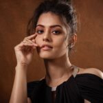 Swathishta Krishnan Instagram – 🖤 BLACK 🖤
.
.
.
Makeover @makeover_by_maggie 
Captured by @gilbertphotographer 
Styled by @lekha__shree 
.
.
.
.