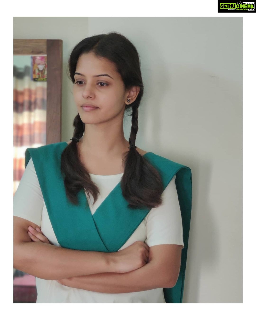 Swathishta Krishnan Instagram - My dear school uniform There was a time when I hated you so much, you wanted to be demanding, tidy and clean .. But now trust me , no matter how many clothes I have , you will always remain special for the lifetime memories and people that you gave me ... With happy tears π Someone who misses school way tooo much. . . . . Just found this in my wardrobe and thought of wearing it . . Comment on if you miss your school days Somewhere in Chennai