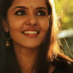 Swathishta Krishnan Instagram – Sun kissed 🌞🌞
.
.
.
@padambyveni 
@divastylistmakeupartistry