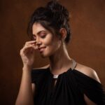 Swathishta Krishnan Instagram – 🖤 BLACK 🖤
.
.
.
Makeover @makeover_by_maggie 
Captured by @gilbertphotographer 
Styled by @lekha__shree 
.
.
.
.
