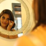 Swathishta Krishnan Instagram – Hey you ❤️
If you are searching for that one person who can make you happy and be there for you always.
 Then look into the mirror ❤️
.
.
.
Pc @padambyveni 
Mua @kirthana_mua