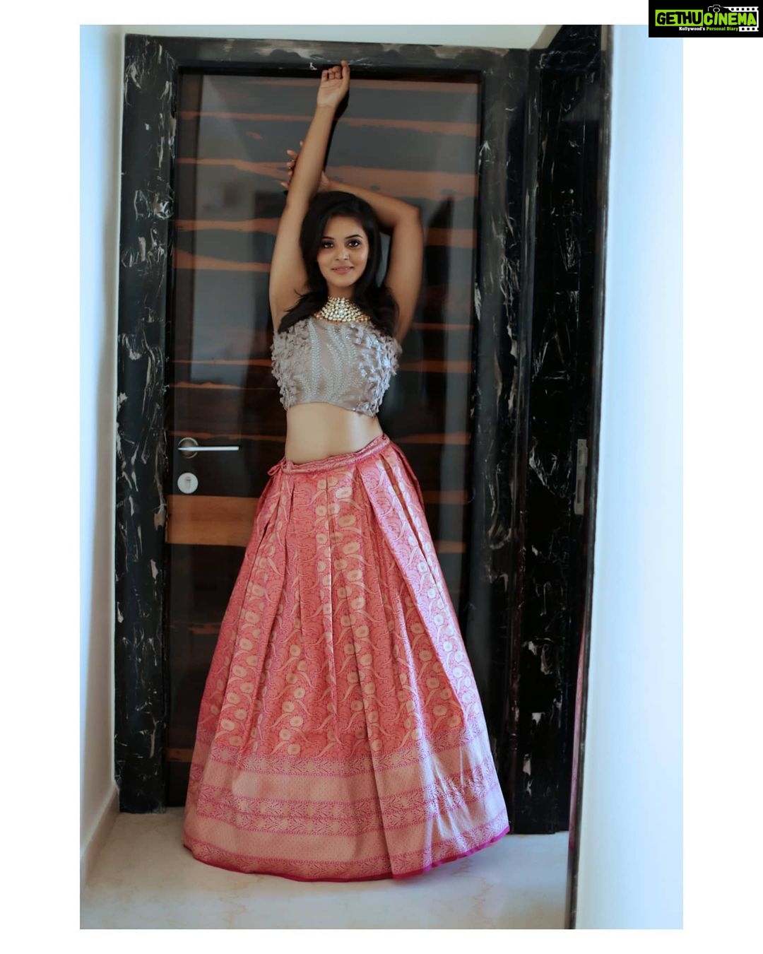 Swathishta Krishnan Instagram - 1st or 2nd ???? . . . Wearing @thorkal_couture_official Jewellery @fineshinejewels ❤️ my all time favorite Makeover @kirthana_mua Captured by @padambyveni Location @spacedge_interiors . . . .#behindwoods #behindwoodsgoldmedals #tamilactors #indiaglitztelugu #malayalamcinemas #malayalammoviesongs #mollywood #telugucinema #tamil #kollywoodmovie #jewellery #gowns #bluegown #tiktokgirls #tamilheroines #behindwoods #behindwoodsgoldmedals#malayalamsongs #malayalamcinema #malayalamsongs #malayalam #malayalamheroines #malayalammonday #kollywoodqueen #behindwoods #indiaglitzmalayalam #asianet