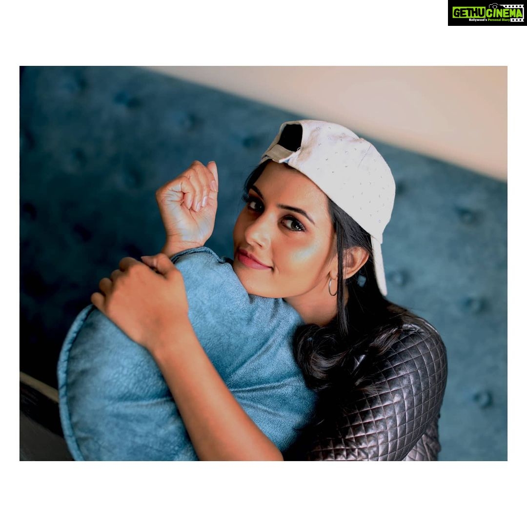 Swathishta Krishnan Instagram - Macarena ❤️❤️❤️ . . . . Mua @kirthana_mua Captured by @padambyveni Location @spacedge_interiors . . . . .#behindwoods #behindwoodsgoldmedals #tamilactors #indiaglitztelugu #malayalamcinemas #malayalammoviesongs #mollywood #telugucinema #tamil #kollywoodmovie #jewellery #gowns #bluegown #tiktokgirls #tamilheroines #behindwoods #behindwoodsgoldmedals#malayalamsongs #malayalamcinema #malayalamsongs #malayalam #malayalamheroines #malayalammonday #kollywoodqueen #behindwoods #indiaglitzmalayalam #asianet