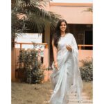 Swathishta Krishnan Instagram - 5❤️❤️ 📸@vicky___075photography 👗@mon_ni_zha Edit @mikkie_photographhy . . . . . ..#behindwoods #behindwoodsgoldmedals #tamilactors #indiaglitztelugu #malayalamcinemas #malayalammoviesongs #mollywood #telugucinema #tamil #kollywoodmovie #jewellery #gowns #bluegown #tiktokgirls #tamilheroines #behindwoods #behindwoodsgoldmedals#malayalamsongs #malayalamcinema #malayalamsongs #malayalam #malayalamheroines #malayalammonday #kollywoodqueen #behindwoods #indiaglitzmalayalam #asianet