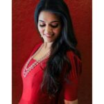 Swathishta Krishnan Instagram - Red❤️ #throwback . . Wearing @sthua_klothing Accessories @new_ideas_fashions Makeup @oasiacharles94 Hair @hairstylebyarty PC @vbstudio_india Edit : @ashwinthclicker & @mikkie_photographhy @fourkingscreations Thank you guys ❤️