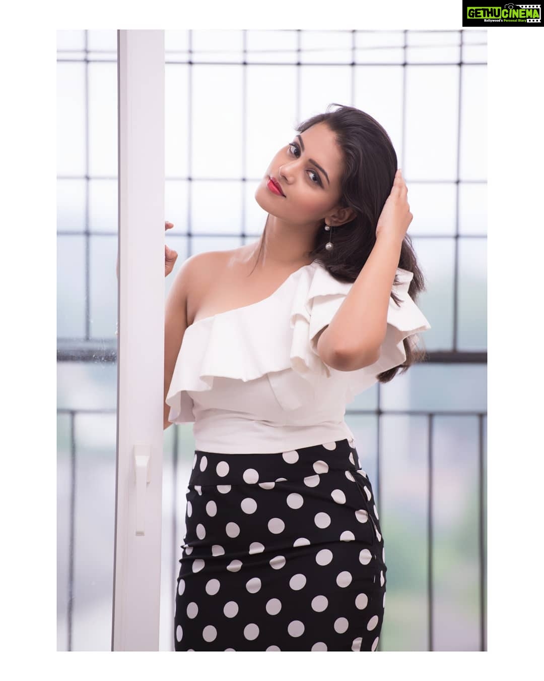Swathishta Krishnan Instagram - Skirt @ibhuvana.store Top @labelmana Bracelet @blendinstyle Makeover @artistrybysupriya Captured by @vijayvendhan . . . . ...#behindwoods #behindwoodsgoldmedals #tamilactors #indiaglitztelugu #malayalamcinemas #malayalammoviesongs #mollywood #telugucinema #tamil #kollywoodmovie #jewellery #gowns #bluegown #tiktokgirls #tamilheroines #behindwoods #behindwoodsgoldmedals#malayalamsongs #malayalamcinema #malayalamsongs #malayalam #malayalamheroines #malayalammonday #kollywoodqueen #behindwoods #indiaglitzmalayalam #asianet