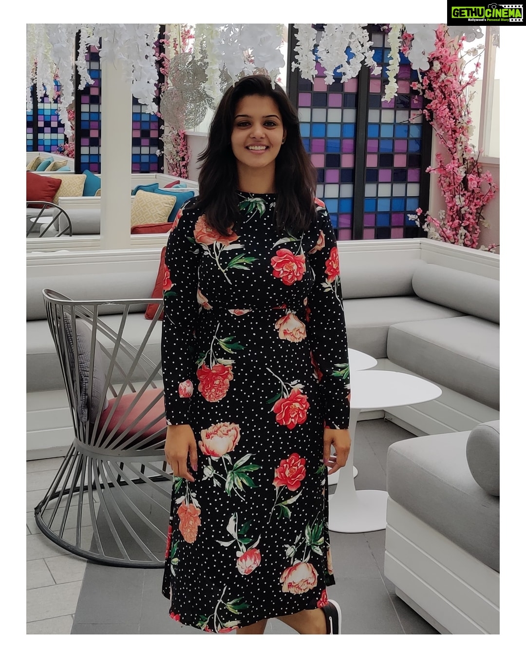 Swathishta Krishnan Instagram - BLOOM WHERE YOU ARE PLANTED 🌹 . . . ....#behindwoods #behindwoodsgoldmedals #tamilactors #indiaglitztelugu #malayalamcinemas #malayalammoviesongs #mollywood #telugucinema #tamil #kollywoodmovie #jewellery #gowns #bluegown #tiktokgirls #tamilheroines #behindwoods #behindwoodsgoldmedals#malayalamsongs #malayalamcinema #malayalamsongs #malayalam #malayalamheroines #malayalammonday #kollywoodqueen #behindwoods #indiaglitzmalayalam #asianet W hotel doha, Qatar