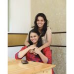 Swathishta Krishnan Instagram – Good girls are found in every corner of the earth…🤩🤩🤩
Check out the link in bio to c what was the topic that was brewing 😁
@shivapriyasp
@athigna 
Captured by thambi @vicky___075
.
.
.
.
.