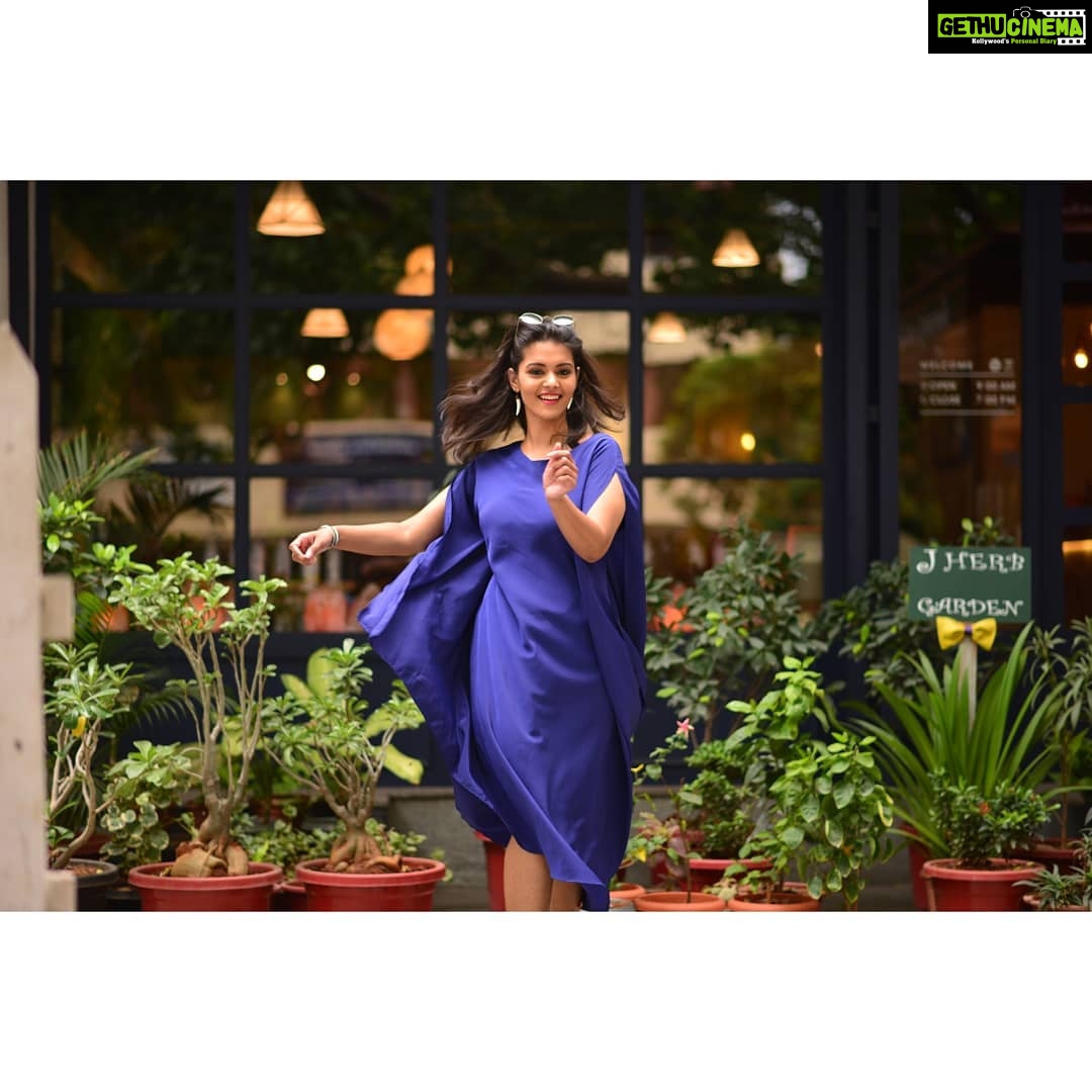 Swathishta Krishnan Instagram - Blue mornings 🥰 Outfit @ibhuvana.store MUA @vetrihairandmakeup Styling @stay__slay Photography @pk_views . . . ...#behindwoods #behindwoodsgoldmedals #tamilactors #indiaglitztelugu #malayalamcinemas #malayalammoviesongs #mollywood #telugucinema #tamil #kollywoodmovie #jewellery #gowns #bluegown #tiktokgirls #tamilheroines #behindwoods #behindwoodsgoldmedals#malayalamsongs #malayalamcinema #malayalamsongs #malayalam #malayalamheroines #malayalammonday #kollywoodqueen #behindwoods #indiaglitzmalayalam #asianet