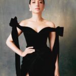 Tamannaah Instagram - Breaking the Mould! Energized to have this effortlessly chic look by The world’s Youngest Couturier @andreabrocca Stylist : @stylebyami Shoes : @louboutinworld Jewellery : @karishma.joolry Hair: @hairbyseema Makeup: @savleenmanchanda Photos: @leroifoto #htmoststylishawards #HTMS2022 #HTMS #htmoststlylish