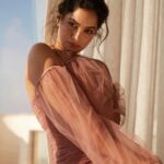 Tanya Hope Instagram - @sashajairam @makeupbyriddhima @souravroy_1999 @sheefajgilani