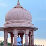 Thakur Anoop Singh Instagram - Peaceful evening vibe in the beautiful city of Nawabs - Lucknow 💫 Picture credit @priyawajanand