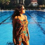 Usha Jadhav Instagram – #verano #nuevaoladecalor 🔥
📸 de @alexcortescalahorra 🧡
.
#verano2022 #oladecalor #piscina #nadar #swimming #colors #vida #amor #cine #cineespañol #indiancinema #bollywood #nationalawardwinner #marathimulgi 
#instagram #instagood #ushajadhav #alejandrocortes #directordecine #1999 #summer #summer2022 #heatwave #calor #desigirl Madrid, Spain