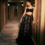 Vaani Kapoor Instagram - Steadfast dreams and an unknown path.. an unwavering heart for life’s work of art 🖤 /sometimes I write/ ♥️