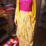 Vanitha Vijayakumar Instagram - Raw silk chamki work blouse materials matched with our soft chiffon & Georgette sarees🥻 Dm for price & details📩 #vanithavijaykumarstyling #outfitoftheday #outfit #outfits #women #womensfashion #girl #girls #style #styling #stylist #fashion #ootd #picoftheday #pictureoftheday #dress #accessories #makeover #onlineshopping #onlineshop #boutique #boutiqueshopping #boutiquefashion Khader Nawaz Khan Road