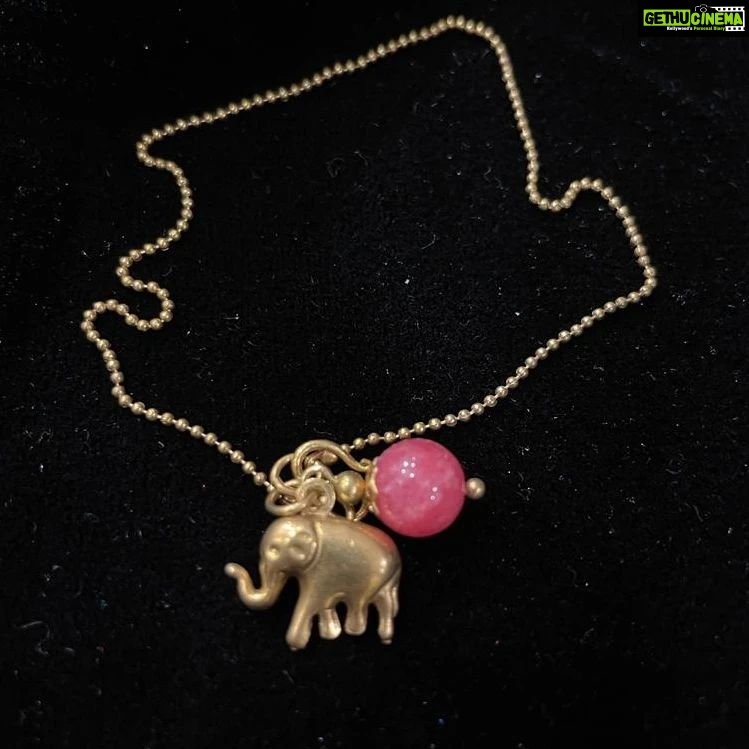 Vanitha Vijayakumar Instagram - The elephant is associated with Buddha and the Indian deity Ganesh and can be used to symbolize power, wisdom, strength, protection of the home, fertility, and general good luck🤞🏻🐘 With rose quartz for relationships and love💞 Dm for price & details 📩#vanithavijaykumarstyling #outfitoftheday #outfit #outfits #women #womensfashion #girl #girls #style #goodluck #jewellery #fashion #auspiciousjewellery #picoftheday #pictureoftheday #fengushui #accessories #chinese #symbols #chinesesymbols #makeover #onlineshopping #onlineshop Khader Nawaz Khan Road