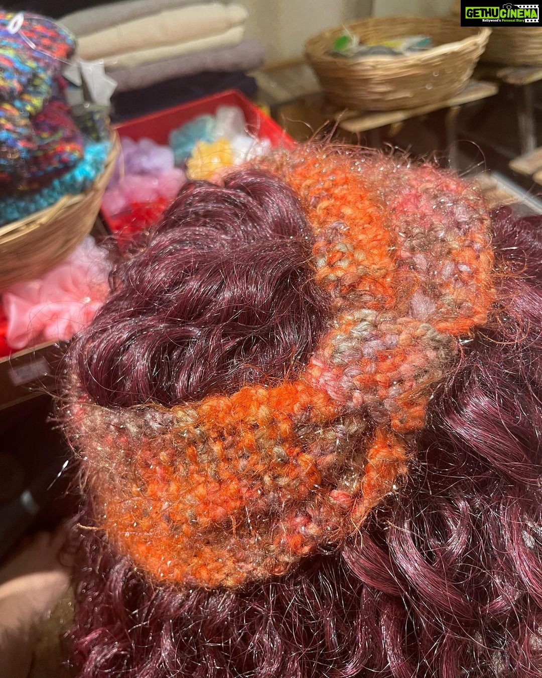 Vanitha Vijayakumar Instagram - Crochet Wool Head wraps✨ Dm for price! 🤍#vanithavijaykumarstyling #vanithavijaykumarstudios #outfitoftheday #outfit #outfits #women #womensfashion #girl #girls #style #styling #stylist #fashion #ootd #picoftheday #pictureoftheday #dress #accessories #makeover #onlineshopping #onlineshop #boutique #boutiqueshopping #boutiquefashion #headwrap #headwraps #headwarmer #beanie Khader Nawaz Khan Road