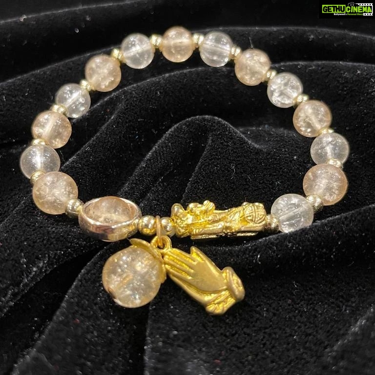 Vanitha Vijayakumar Instagram - Good luck pixiu bracelets📿 Pi Xiu is a symbol to protect lucky, wealth, good fortune and happiness will company with you. It is believed to bring fortune, good tidings and protection to his owner. The pixiu bracelet Conducts good luck and fortune🤩 Dm for price & details 📩#vanithavijaykumarstyling #outfitoftheday #outfit #outfits #women #womensfashion #girl #girls #style #goodluck #jewellery #fashion #auspiciousjewellery #picoftheday #pictureoftheday #fengushui #accessories #chinese #symbols #chinesesymbols #makeover #onlineshopping #onlineshop Khader Nawaz Khan Road