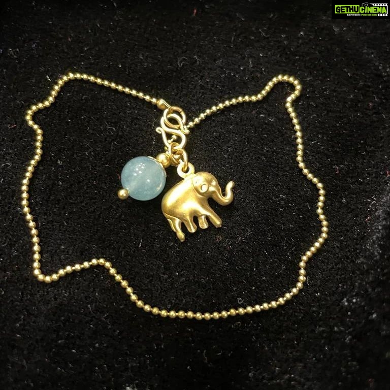 Vanitha Vijayakumar Instagram - The elephant is associated with Buddha and the Indian deity Ganesh and can be used to symbolize power, wisdom, strength, protection of the home, fertility, and general good luck๐ค๐ with jade for prosperity ๐ข Dm for price & details ๐ฉ#vanithavijaykumarstyling #outfitoftheday #outfit #outfits #women #womensfashion #girl #girls #style #goodluck #jewellery #fashion #auspiciousjewellery #picoftheday #pictureoftheday #fengushui #accessories #chinese #symbols #chinesesymbols #makeover #onlineshopping #onlineshop Khader Nawaz Khan Road