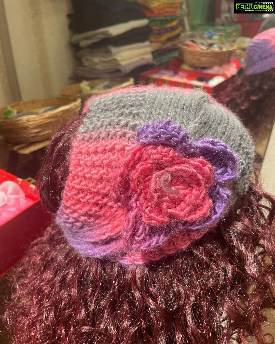 Vanitha Vijayakumar Instagram - Crochet Wool Head wraps✨ Dm for price! 🤍#vanithavijaykumarstyling #vanithavijaykumarstudios #outfitoftheday #outfit #outfits #women #womensfashion #girl #girls #style #styling #stylist #fashion #ootd #picoftheday #pictureoftheday #dress #accessories #makeover #onlineshopping #onlineshop #boutique #boutiqueshopping #boutiquefashion #headwrap #headwraps #headwarmer #beanie Khader Nawaz Khan Road
