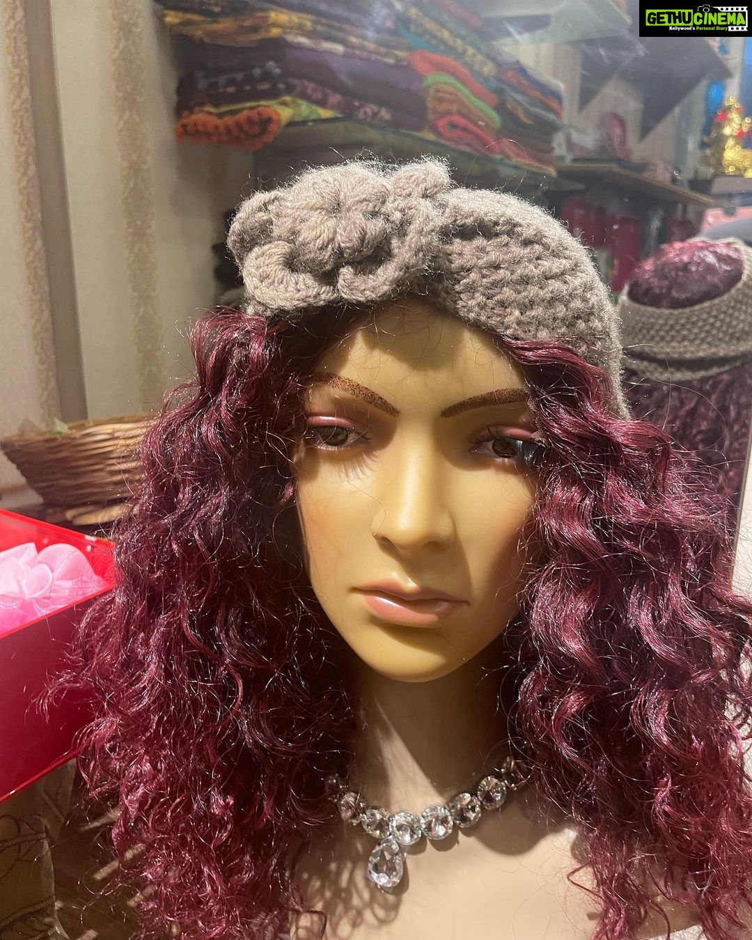 Vanitha Vijayakumar Instagram - Crochet Wool Head wraps✨ Dm for price! 🤍#vanithavijaykumarstyling #vanithavijaykumarstudios #outfitoftheday #outfit #outfits #women #womensfashion #girl #girls #style #styling #stylist #fashion #ootd #picoftheday #pictureoftheday #dress #accessories #makeover #onlineshopping #onlineshop #boutique #boutiqueshopping #boutiquefashion #headwrap #headwraps #headwarmer #beanie Khader Nawaz Khan Road