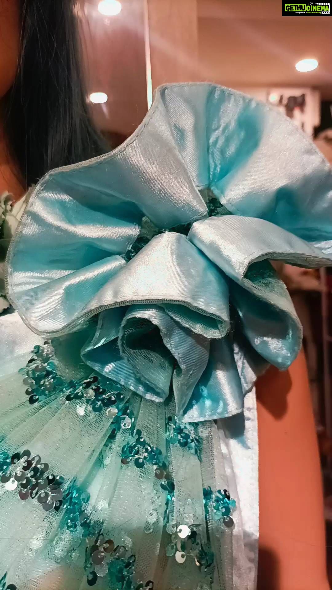 Vanitha Vijayakumar Instagram - Fish tail drape in Sequin saree🧜♂️Dm us for price & details📩 #vanithavijaykumarstyling #entrepreneur #women #fashion #girls #business #chennai #ootdfashion #accessories #trending #life #party #girl #makeover #shopping #onlineshopping #onlineshop #style #outfits #outfit #store #makeover #reelsinstagram #reelitfeelit #reelsvideo #reels #reelkarofeelkaro #reelsindia #instagramhub Khader Nawaz Khan Road